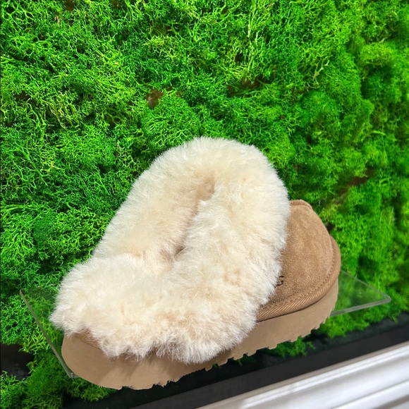 🇨🇦  UGG Kids' Disquette - Picture 8 of 11